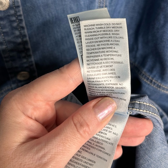 Leviβs Plus Size Denim Dress Snap Up NWT Size 2X - Picture 8 of 14